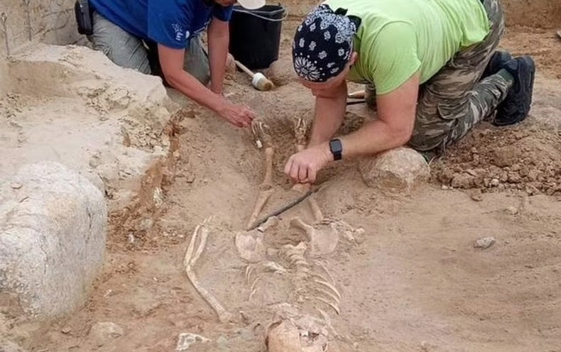 400-12 months-Previous ‘Vampire Child’ Was Buried with Their Foot Padlocked so They Would not Increase from the Grave