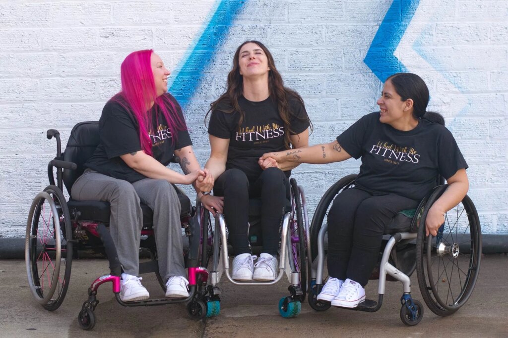 How to Socialize With Physical Disabilities
