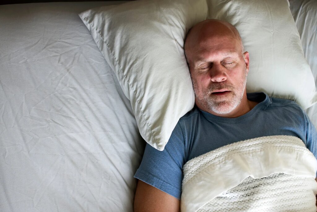 7 Uncomplicated Loud night breathing Treatments: How to End Loud night breathing